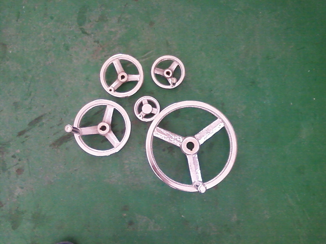 direct deal Machine Tool Accessories Lubrication parts Chrome handwheel.Tieshou round.Cast iron handwheel 125*14in the Hardware/Tool , Mechanical Hardware , Workbench category - from Buy2taobao.com to provide professional Taobao agent buy service