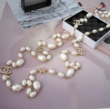 2011 Chanel / Chanel nuevo contador estilo clásico collar largo collar de perlas naturales