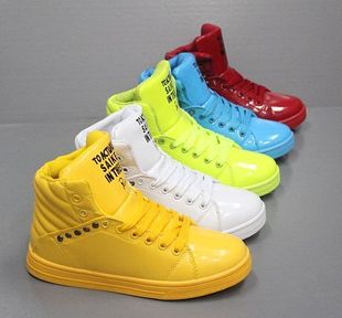  新品糖果色铆钉鞋韩版李孝利高帮鞋英伦板鞋女式潮流秋冬款加棉鞋