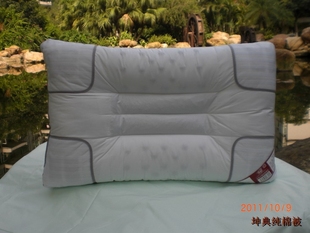 金时五味子磁性竹炭木棉男士按摩枕保健护颈椎