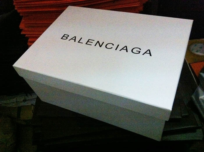 Balenciaga упаковка