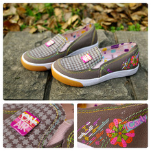 11�¿� keds��óͯЬ  Ůͯ����Ь ʱ�е�Ь �˶�Ь ����Ь