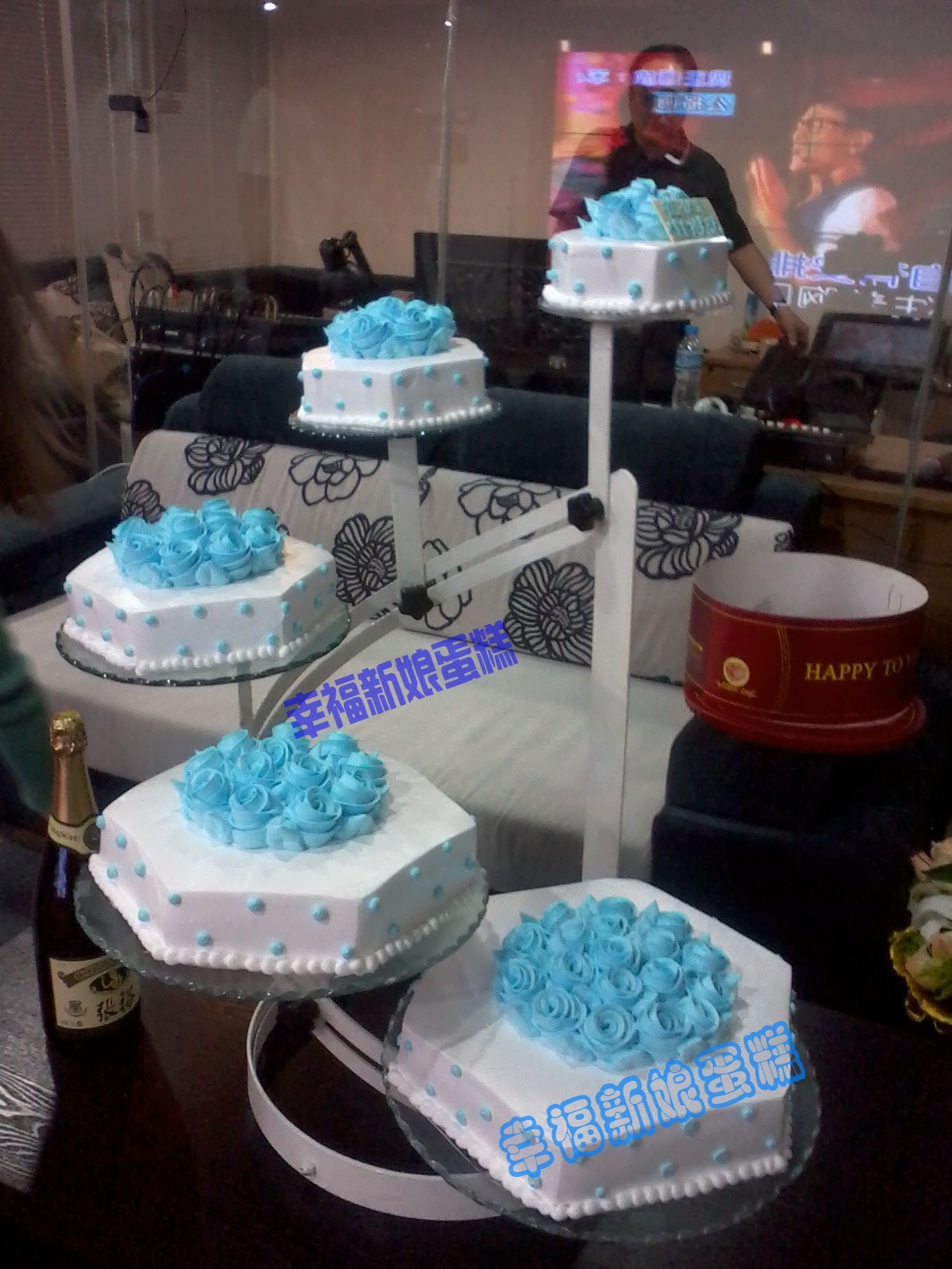 A31北京婚礼蛋糕*生日蛋糕*公司庆典蛋糕*电话13161178262 A31北京婚礼蛋糕*生日蛋糕*公司庆典蛋糕*电话13161178262
