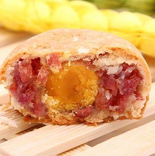  10个包邮云南特产金兰世家云腿蛋黄月饼 云腿月饼中秋火腿50克