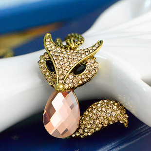 机灵狐狸毛衣链...