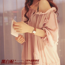 2012春装新款女装一字领荷叶边<span class=H>雪纺</span><span class=H>衫</span>长款<span class=H>层</span><span class=H>层</span>系带灯笼袖上衣