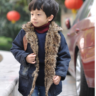  淘金币 韩版拼皮男童牛仔毛领大衣长款风衣上衣儿童加厚加绒外套