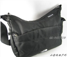 原单 The North Face 乐斯菲斯包 旅行单肩包 斜挎包 露营包 黑色