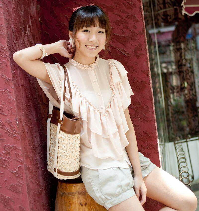 2010新款甜美桃型雪纺衫