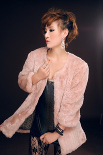 2012新款<em>粉色马夹</em> <em>中款</em>外套 人造皮草<em>马夹</em> 超赞