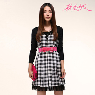 2011新品秋款 秋水伊人女装 格子蕾丝吊带连衣裙