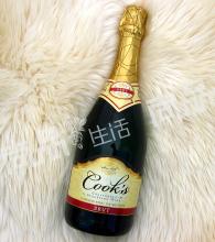 �������˹���ݾơ�Cook's Brut Champagne��ȫ�����Ѿ������ڶ�