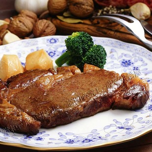  特制牛排 已腌制沙朗牛排 送黄油和黑椒汁 满8份包邮160克