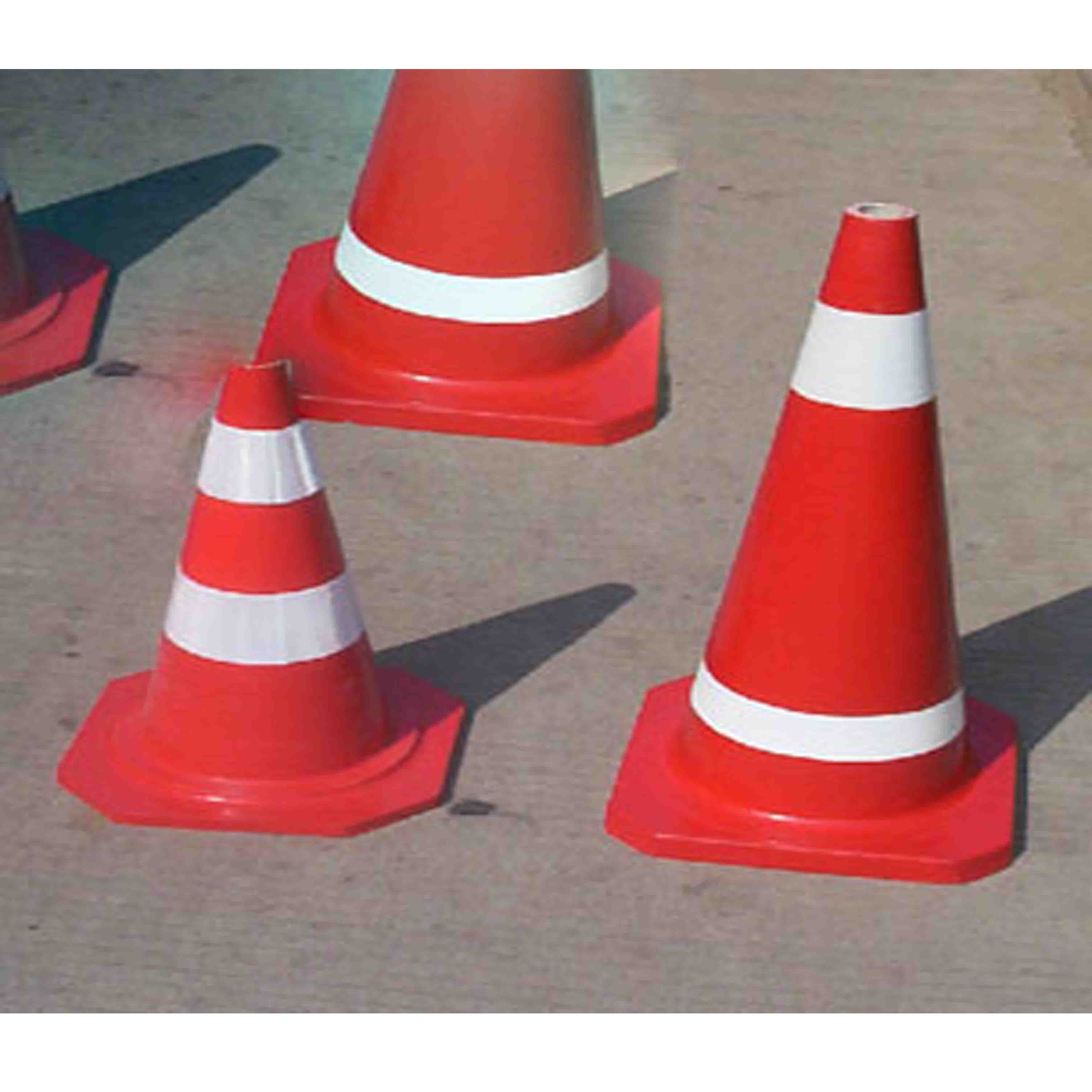 優質橡膠路錐 反光路錐 50公分塑料路錐 警示牌錐形事故標志柱在類目 五金/工具, 施工保護, 交通安全保護, 反光錐中 - 來自Buy2taobao.com提供專業的淘寶代購服務