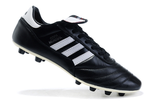  新款阿迪达斯/adidas运动鞋COPA 黄底黑豆 男式足球鞋