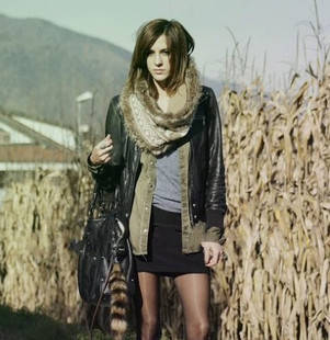 2012 women's double-sided Jacquard snowflake decoration ugly ugly foreign trade deer plush fur neck scarf sets of head and neck