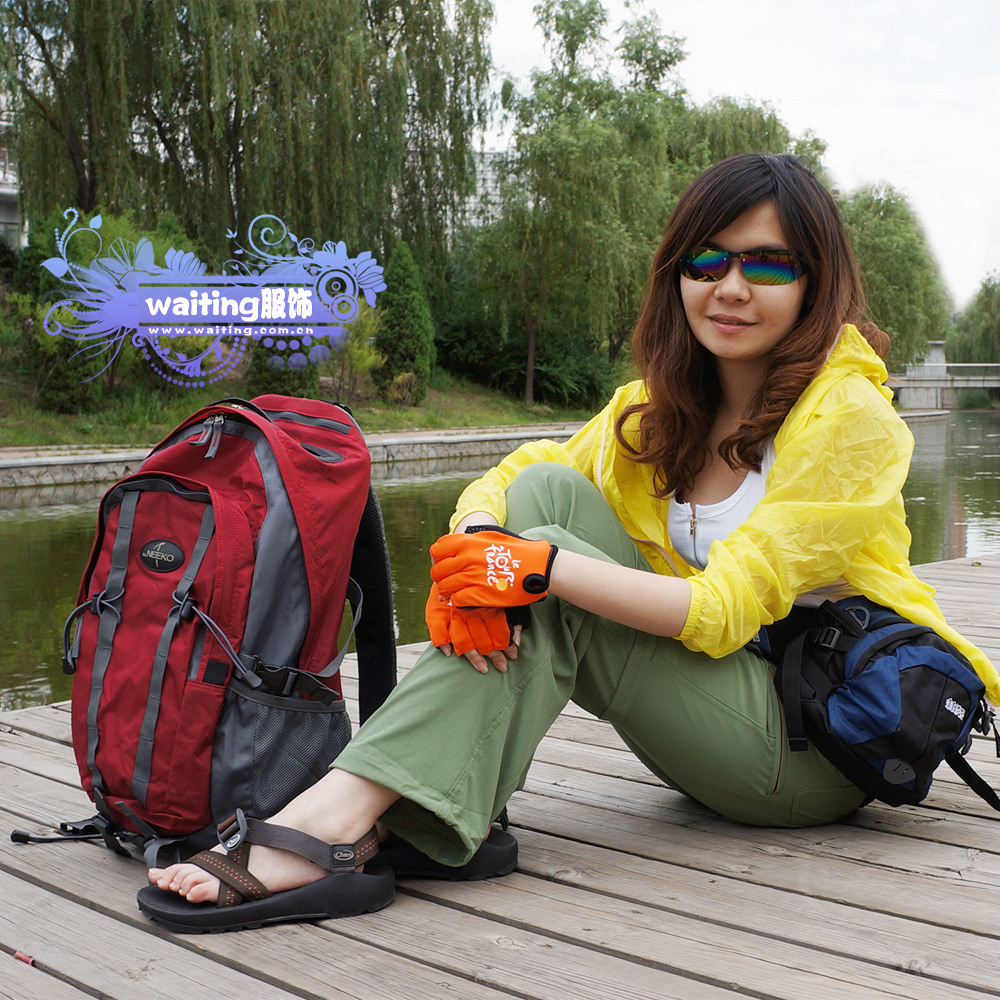 【多图】皮肤风衣 - 皮肤风衣品牌|价格|评论,皮