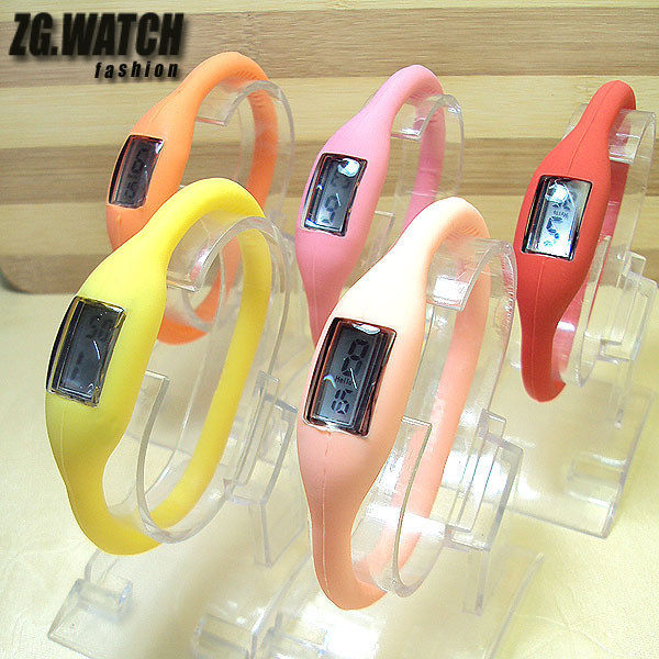 ����ZGO���ӱ� �ǹ�ɫ�������ֱ���ˮ���轺�˶���� ����ֱ��176 �۸�:3.30