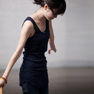  特●B837A 百搭修身显瘦圆摆多色基础打底女背心【米可可】