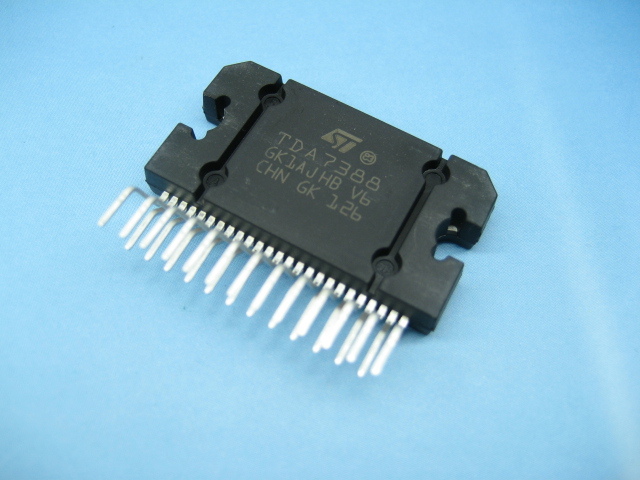 TDA7388 四声道音频功放集成电路 IC 功放芯片