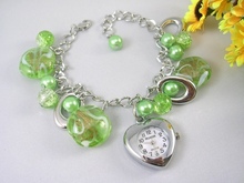 Ruili modelos de la revista caliente vidrio de reloj [47906] pulsera de forma femenina verde césped decorativo