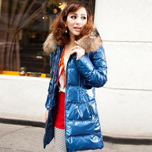 年终热卖 2011冬装新款大毛领羽绒服女装 中长款 秒杀价