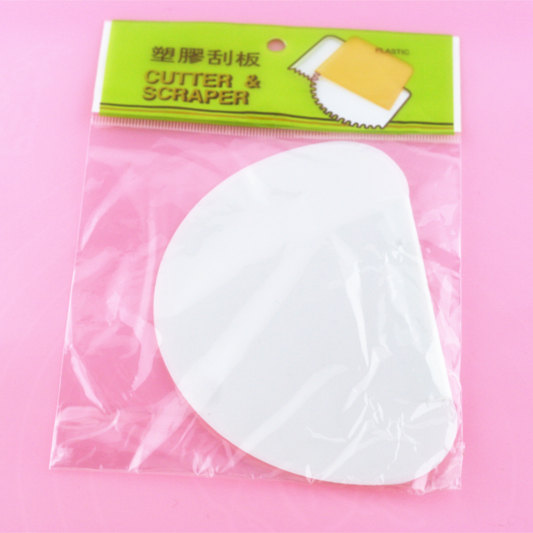 D型刮刀新款 半圓形刮板 硬質塑料刮片 烘焙工具在類目 廚房/烹飪用具, 燒烤/烘焙用具, 烘培DIY器具, 其它烘焙器具中 - 來自Buy2taobao.com提供專業的淘寶代購服務