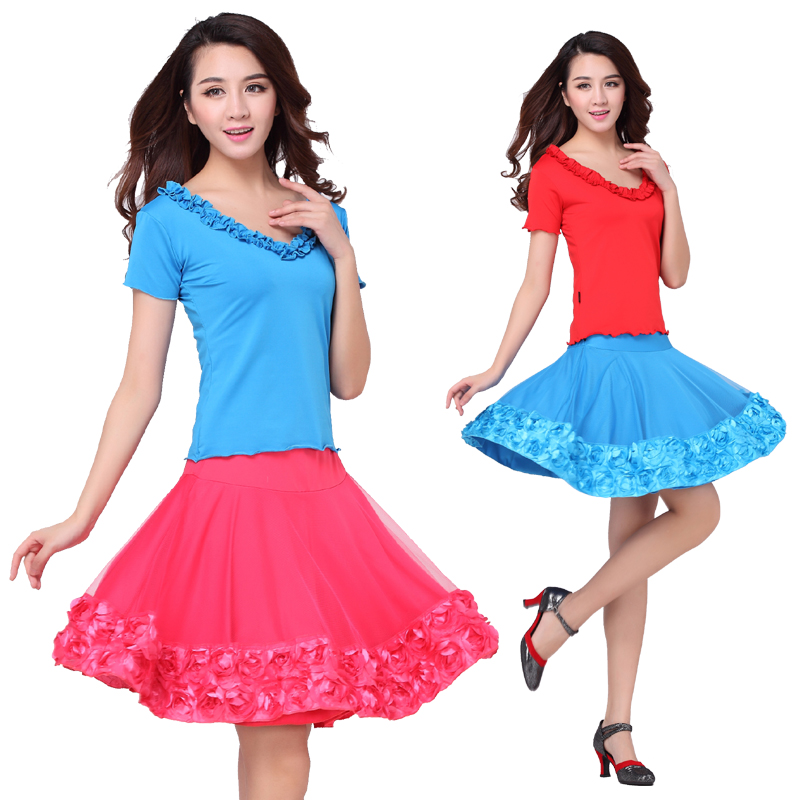 糖豆杨艺广场舞服装套装新款时尚短袖上衣花朵大摆短裙子春季特价