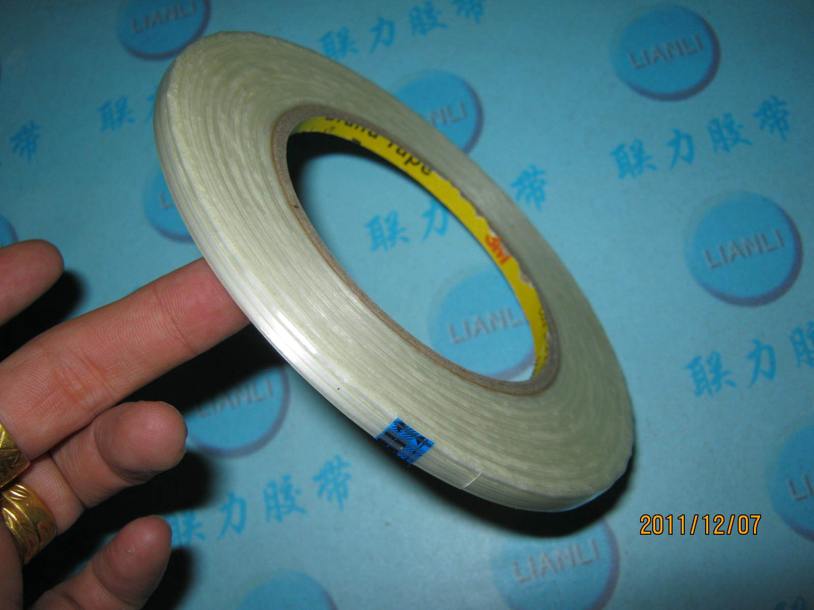 3M原装正品 纤维胶带 无痕胶带0.6CM 3M纤维胶带 5MM*55M在类目 办公设备/耗材/相关服务, 胶带, 纤维胶带中 - 来自Buy2taobao.com提供专业的淘宝代购服务