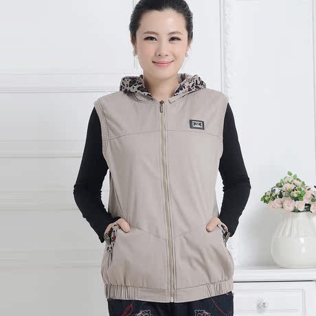 淘宝网超值<em>中老年马夹</em>女<em>春秋</em>款大号码无袖<em>连帽</em>