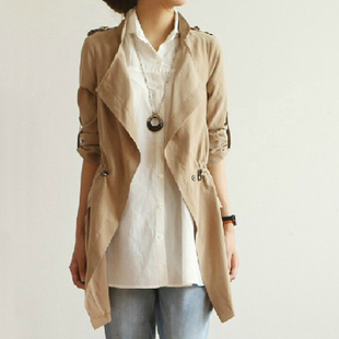 例外风格女式风衣...