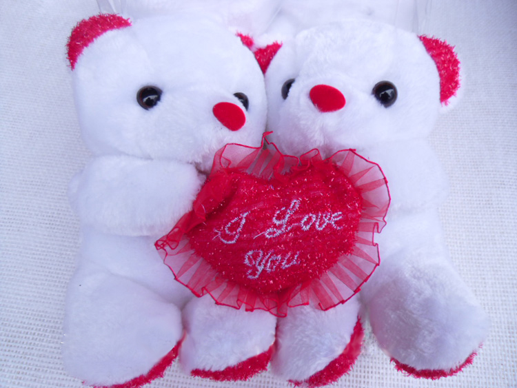 Heart Bear hug Doll Wedding car decoration Supplies Wedding car The bear lovers Plush Bear Wedding supplies flower Packaging Materialsin the Festive supplies/Gift , Wedding Themes/Props , Wedding Doll category - from Buy2taobao.com to provide professional Taobao agent buy service