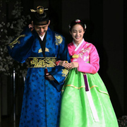 韩服女表演出服装韩国古装传统宫廷，朝鲜族礼服舞蹈影楼婚纱写真