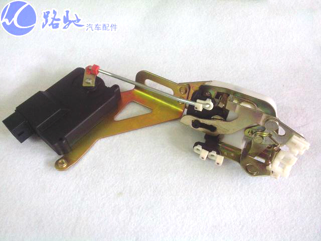 原厂适配瑞麒M1X1M5门锁总成带闭锁器M1X1M5门锁块M1X1M5门锁马达在类目 汽车/用品/配件/改装, 汽车零配件, 车用附件, 门锁盖中 - 来自Buy2taobao.com提供专业的淘宝代购服务