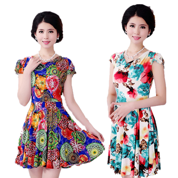大妈广场舞中长款连衣裙女装 加肥花色夏季休闲大码短袖连衣裙
