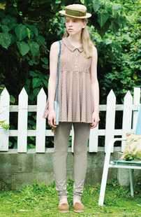 《7月日单》夏季 欧洲森女系360裙摆藏肚子复古小领格子衬衫
