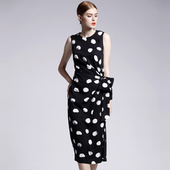 长裙哥黄锐籍贯香港厦门市户口拿大陆通行证称