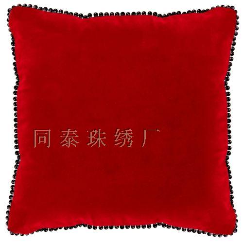 钉钻抱枕 流苏靠垫 珠绣靠枕 手工串珠抱枕 珠管绣抱枕 串珠靠垫在类目 个性定制/设计服务/DIY, 日用/装饰定制, 抱枕定制中 - 来自Buy2taobao.com提供专业的淘宝代购服务