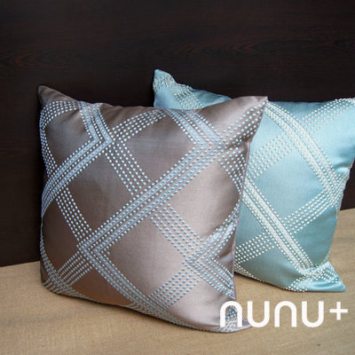 nunu+奢华光泽感点点格子抱枕 样板房时尚感欧式靠垫腰枕包邮|ruв категории домашний ткань, подушка/подушка - от Buy2taobao.com для оказания профессиональной услуги покупки агента Taobao