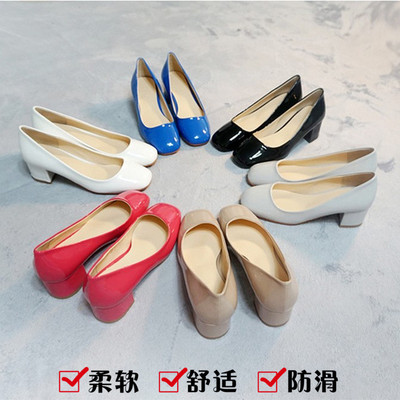 韩版春秋新款复古方头浅口鞋方跟中跟鞋OL粗跟漆皮单鞋裸色女式鞋