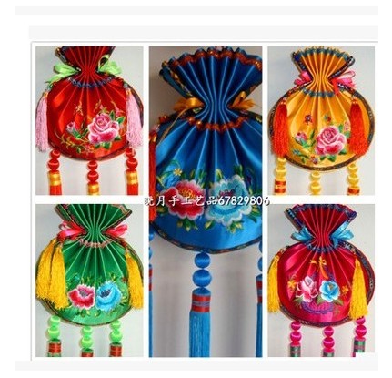 Special Offer Qingyang Two-sided Embroidery Sachet Indigo Purse China characteristic gift Fris Home decorate Pendant medium , pleasein the Arts and crafts , Folk arts and crafts Features , Embroidery category - from Buy2taobao.com to provide professional Taobao agent buy service