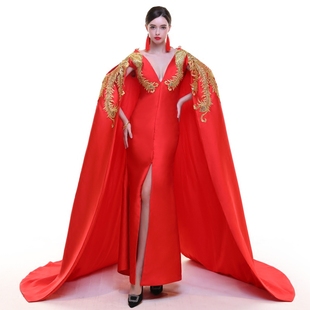主持人礼服女2023优雅长款高贵显瘦模特走秀礼服中国风红色冬