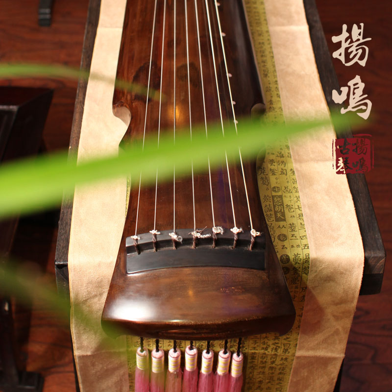 【扬鸣古琴】百年杉木古琴 灵机式专业演奏级 包邮送琴桌送15在类目 乐器/吉他/钢琴/配件, 民族乐器, 民族弹拨乐器, 古琴中 - 来自Buy2taobao.com提供专业的淘宝代购服务