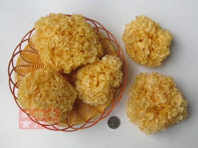 銀耳幹貨 白木耳 雪耳 無硫熏 軟糯 100克 套餐裏的銀耳是這種在類目 糧油米麪/南北乾貨/調味品, 南北乾貨/肉類乾貨, 乾貨/土特產, 銀耳/白木耳中 - 來自Buy2taobao.com提供專業的淘寶代購服務