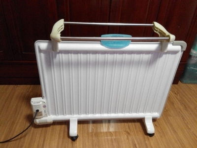 油汀取暖器 油汀式電暖氣片 電熱油丁 電暖器 居浴兩用在類目 居家日用, 保暖貼/懷爐/保暖用品, 暖風機中 - 來自Buy2taobao.com提供專業的淘寶代購服務