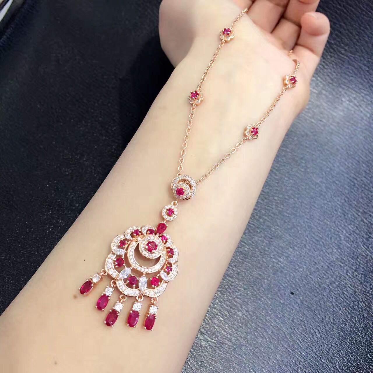 花心美饰 新款银镶天然红宝石链排,圆2.-3,35MM 女神款|msdalam kategori Aksesori/Barang Kemas Fesyen, kalung - dari Buy2taobao.com untuk memberikan perkhidmatan ejen Taobao profesional membeli