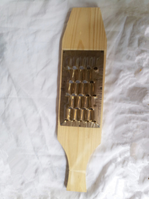 Grater old-fashioned board Large Radish planing Potato silk radish Gansiin the Kitchen/Cooking utensils , Cooking utensils , Tool , Fruit and vegetable grater/Fruits and knife category - from Buy2taobao.com to provide professional Taobao agent buy service