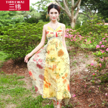 三纬2018夏新款波西米亚吊带真丝连衣裙女印花V领度假长裙图片