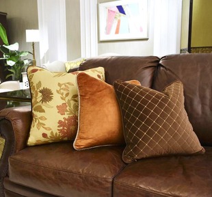 美式牛皮沙发抱枕套客厅靠垫套羽绒，靠包进口(包进口)布艺大号丝绒绣花橘色