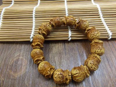野生桃核 保真雕桃核手串 桃核车挂 手工作品 钱袋子手串 包邮